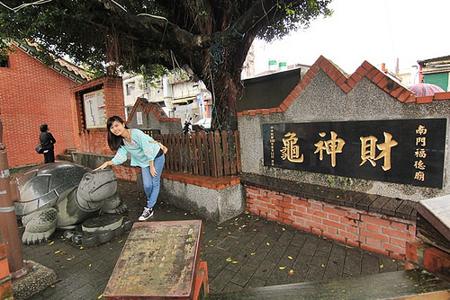 11220600896_668ff88cab_o