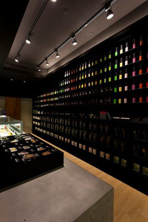 269553_217320351637736_2536272_n