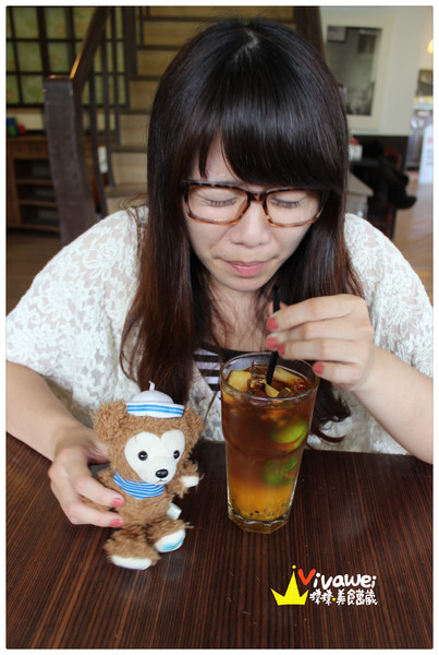 小熊書房：宜蘭冬山｜梅花湖畔旁的寧靜下午茶享受『小熊書房』