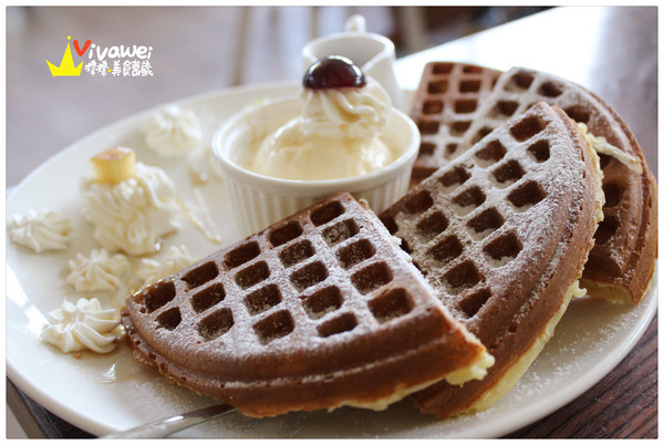 小熊書房：宜蘭冬山｜梅花湖畔旁的寧靜下午茶享受『小熊書房』