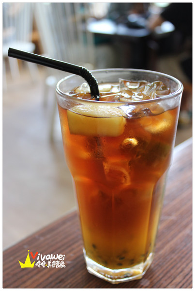 小熊書房：宜蘭冬山｜梅花湖畔旁的寧靜下午茶享受『小熊書房』