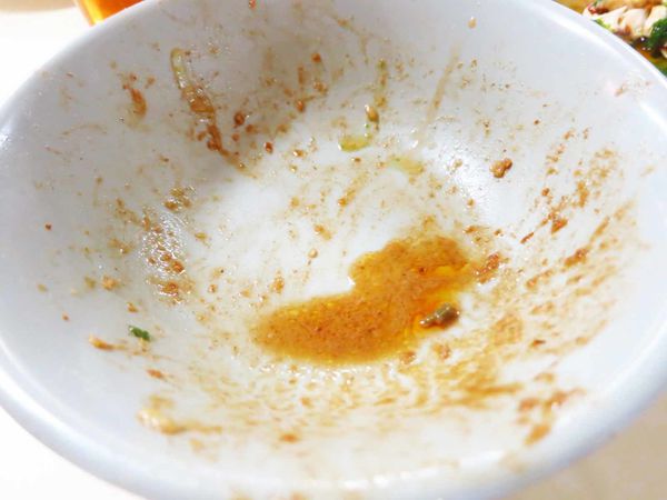 【台北美食】小龍飲食-超強威力的怪味雞