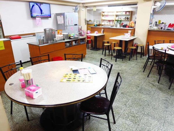 【台北美食】小龍飲食-超強威力的怪味雞