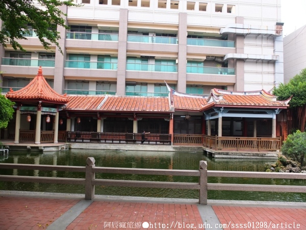吳園藝文中心:【旅行遊記。台南中西區】吳園藝文中心。古色古香庭園式造景 匿身都市中的世外桃源