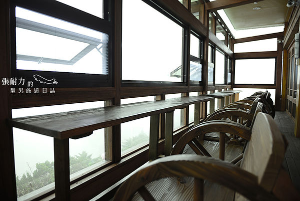 咖啡桌椅區 拷貝.jpg