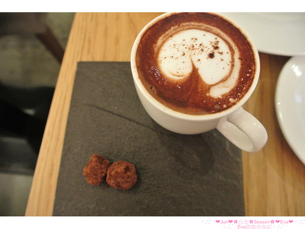 SEASON Cuisine Pâtissiartism:【食記】oO。。台北 大直 Season Cuisine Pâtissiartism 原來甜點也可以做的那麼浪漫!玫瑰花束蛋糕好美麗~o○。