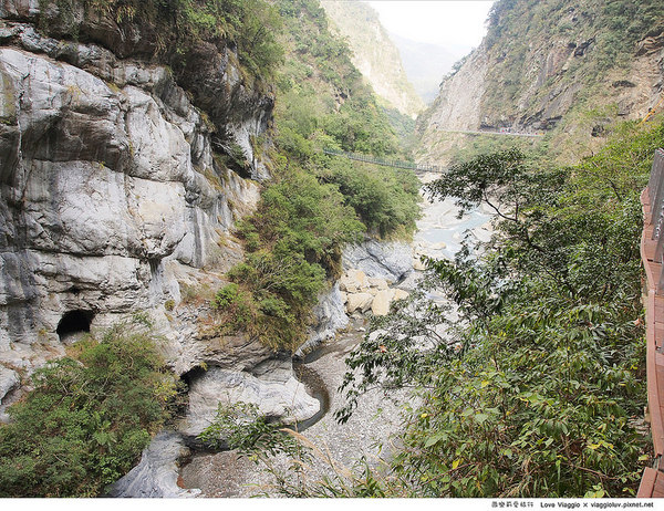 太魯閣國家公園:【花蓮 Hualien】太魯閣國家公園 燕子口步道欣賞壯麗的峽谷地形Taroko