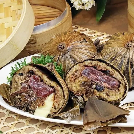 這一顆「八寶和牛爆漿粽」很驚人！台中金典端午節推出「金粽系列」禮盒，要用創新升級版粽子搶攻必買清單。