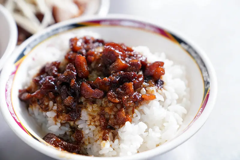 北投矮仔財滷肉飯