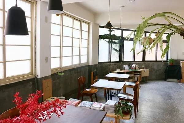 美食窩客 海綿飽飽 造訪三層(新址)」