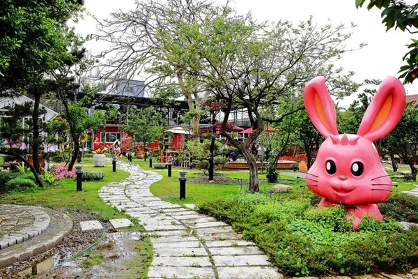 小珊珊 曾在「陽光莊園」