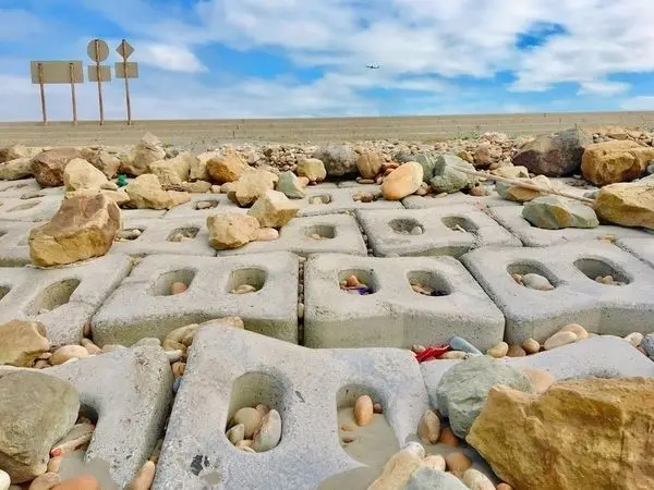 大海愛上藍天 曾在「豬鼻子沙灘 」