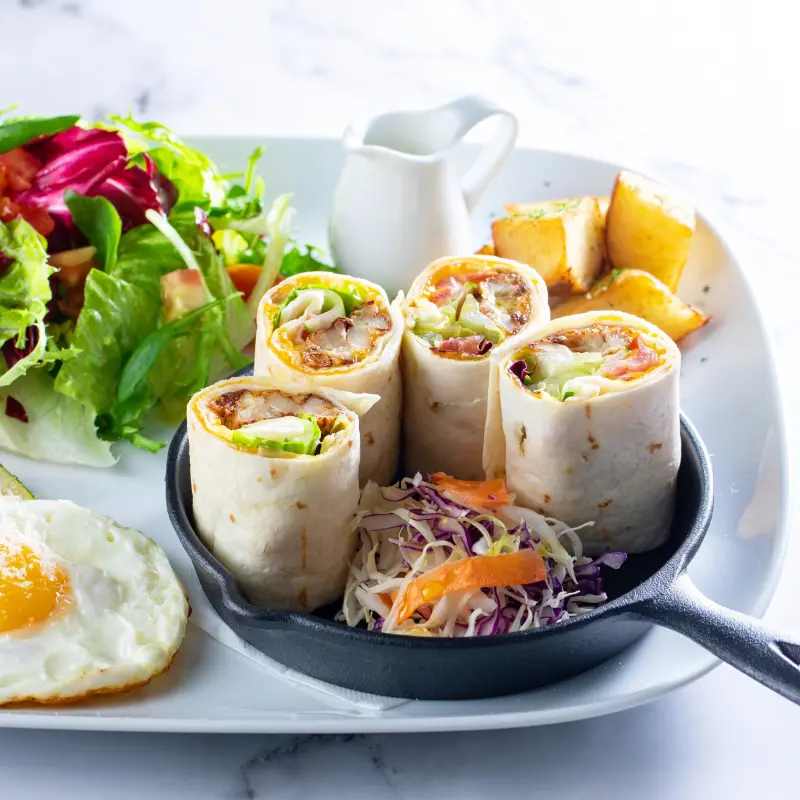 文青一定要衝蔦屋早午餐！蔦屋松山店「WIRED TOKYO」獨家推出全新早午餐菜單，再加碼晚餐時段日本酒無限喝到飽。