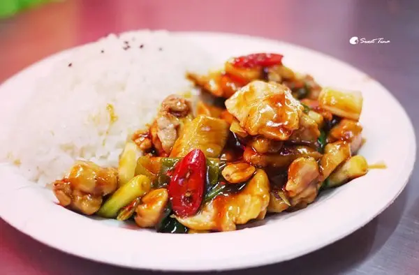 大龍街夜市-廟口的飯 /美食窩客 Sweet Tina 提供 未經許可，不得轉載