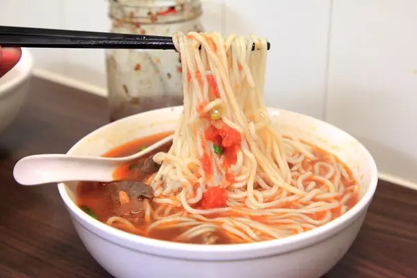 寶師傅私房牛肉麵 /美食窩客 咬咬 提供 未經許可，不得轉載