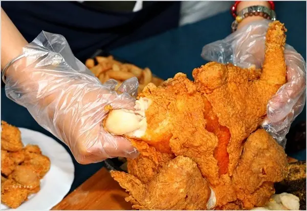 美食窩客 敦小蓮 / 桃城雞排 