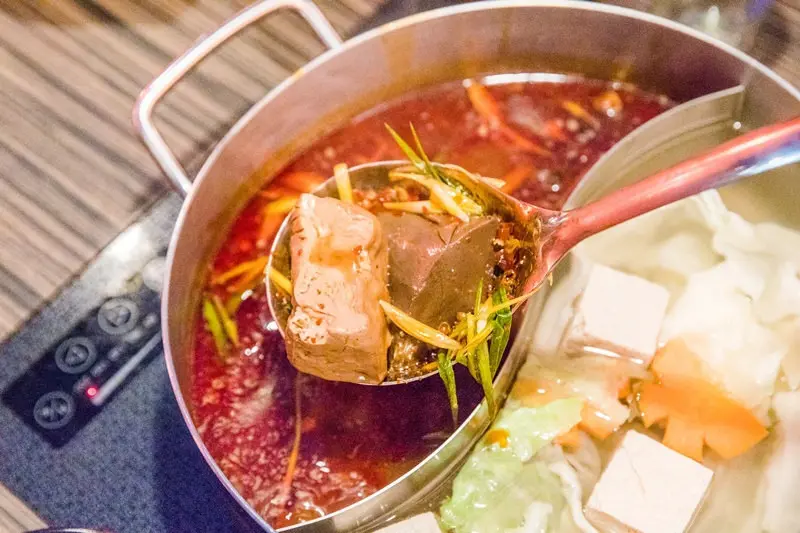 市民大道美食「張飛重慶麻辣鍋」 / WalkerLand窩客島整理提供 未經許可不可轉載