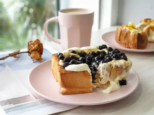 厚厚一片 /美食窩客 大妹吃太飽 提供 未經許可，不得轉載