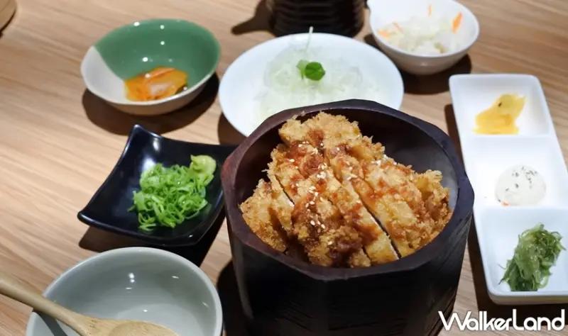 知多家豬排甜點專門店