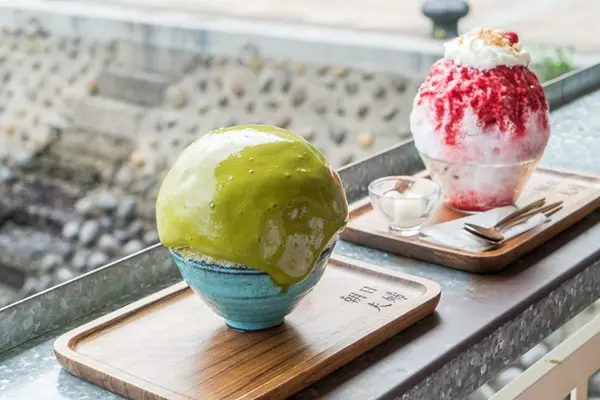 美食部落客 梅格 曾在「朝日夫婦」