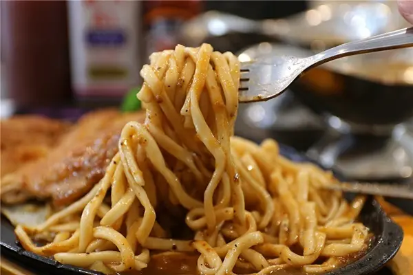 美食窩客 跟著小毛一起趴趴GO 曾在「佐賀牛排」