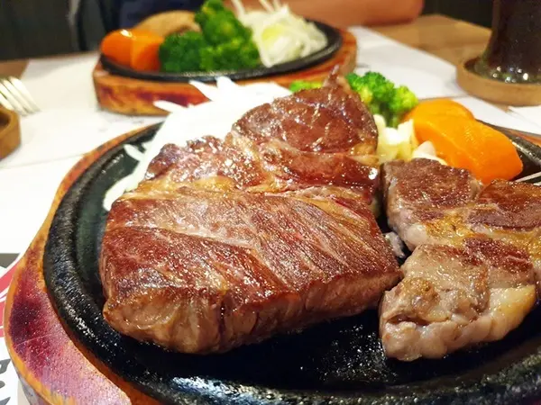 美食窩客 樂福人生 曾在「丹妮牛排」