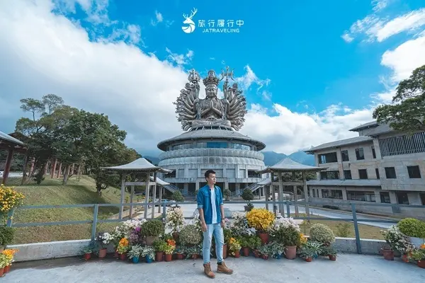 旅遊部落客 旅行‧履行中 曾在「淡水緣道觀音廟」