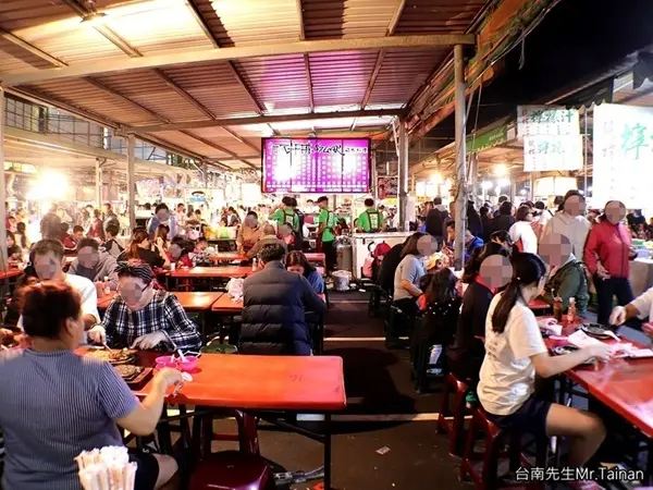 美食窩客 台南先生 曾在「行家牛排頂安店」