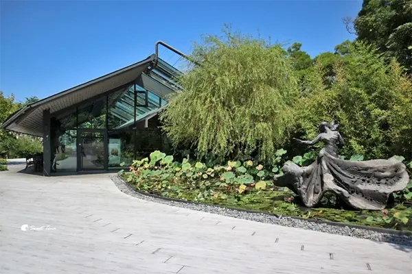 旅遊部落客 Sweet Tina 曾在「一滴水紀念館」