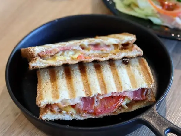 美食窩客 ifunny艾方妮 曾在「puzzle 去你的咖啡」