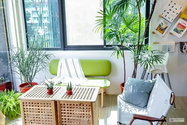 美食窩客 靜兒貪吃遊玩愛分享 曾在「SHIFT Coffee轉咖啡烘焙」