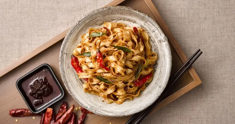 乾拌麵「賈以食日」 / WalkerLand窩客島整理提供 未經許可不可轉載