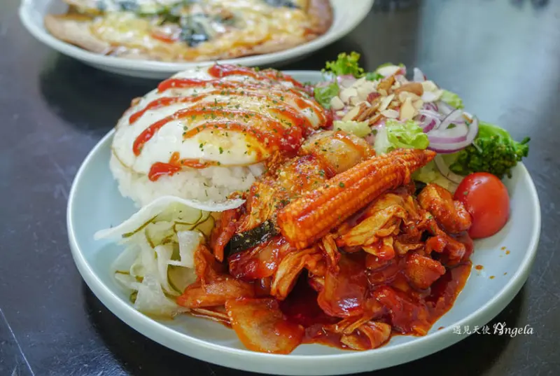 2J CAFÉ /美食窩客 遇見天使 Angela 提供 未經許可，不得轉載