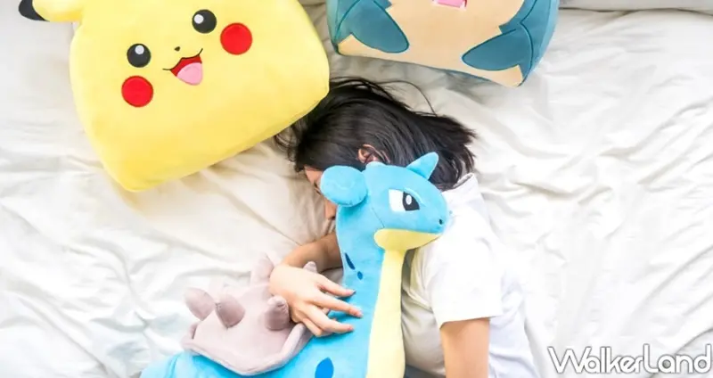 寶可夢 拉普拉斯三角靠枕 / WalkerLand窩客島整理提供 未經許可不可轉載