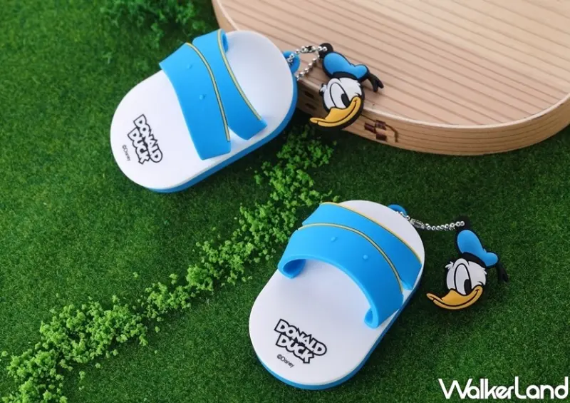 一卡通 唐老鴨版藍白拖造型卡 / WalkerLand窩客島整理提供 未經許可不可轉載