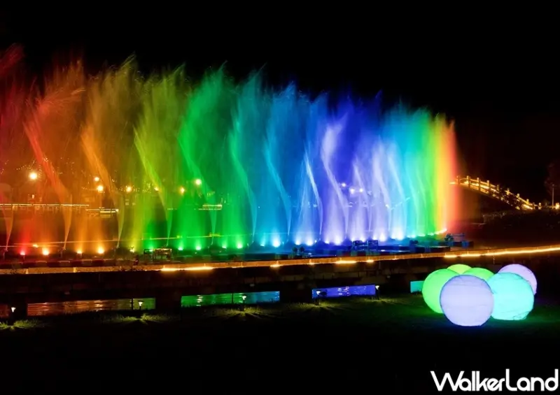 大溪慈湖夜間水舞秀 / WalkerLand窩客島整理提供 未經許可不可轉載