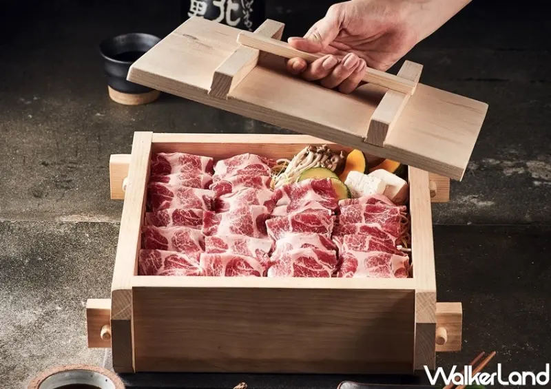 新店火鍋「直火蒸」扁柏蒸食X鐵火鍋 / WalkerLand窩客島整理提供 未經許可不可轉載