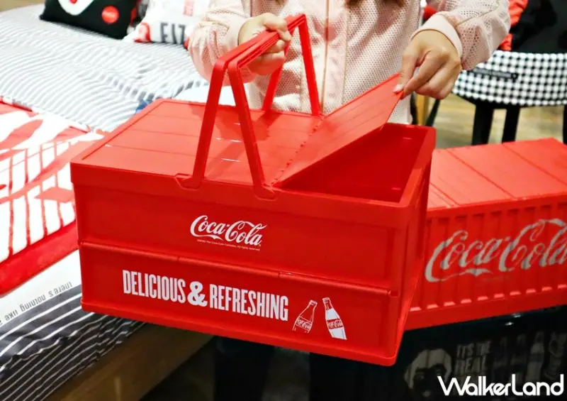 HOLA聯名可口可樂系列 / WalkerLand窩客島提供 未經許可，不得轉載