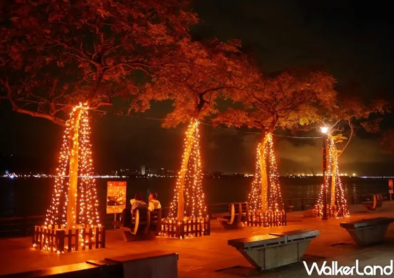 新月橋河濱暖心光雕 / WalkerLand窩客島整理提供 未經許可不可轉載