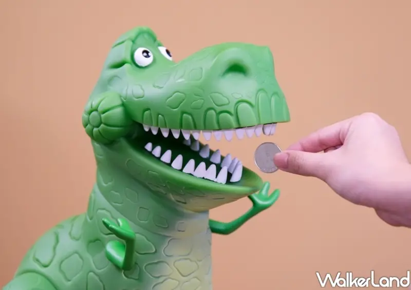 野獸國「抱抱龍存錢筒」、史迪奇 / WalkerLand窩客島整理提供 未經許可不可轉載