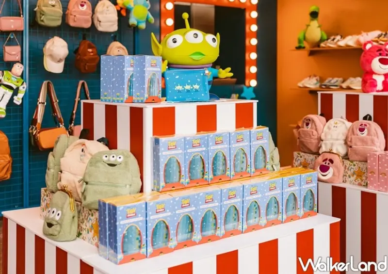 grace gift熊抱哥口罩、三眼怪口罩「Holic迪士尼玩總動員拋棄式成人平面口罩」 / WalkerLand窩客島整理提供 未經許可不可轉載