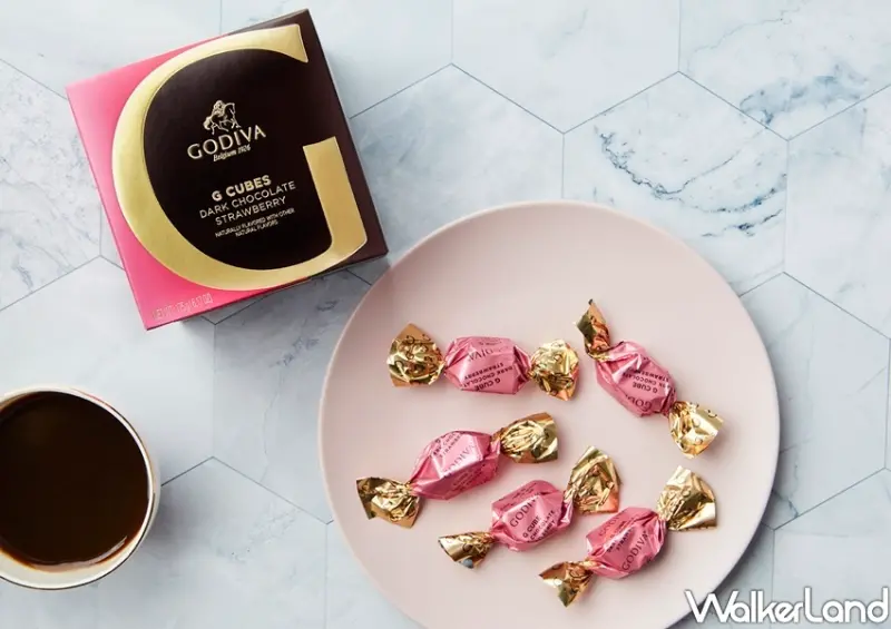 7-ELEVEN、GODIVA「G cube 草莓松露黑巧克力」/ WalkerLand窩客島整理提供 未經許可不可轉載