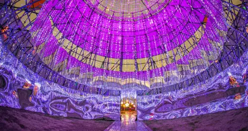 超美星空遊樂園！蔚藍銀河系「暗空星境燈區、星空泡泡屋」打造最強燈會，免費入場讓你直衝「2021南投燈會」拍到手機沒電。