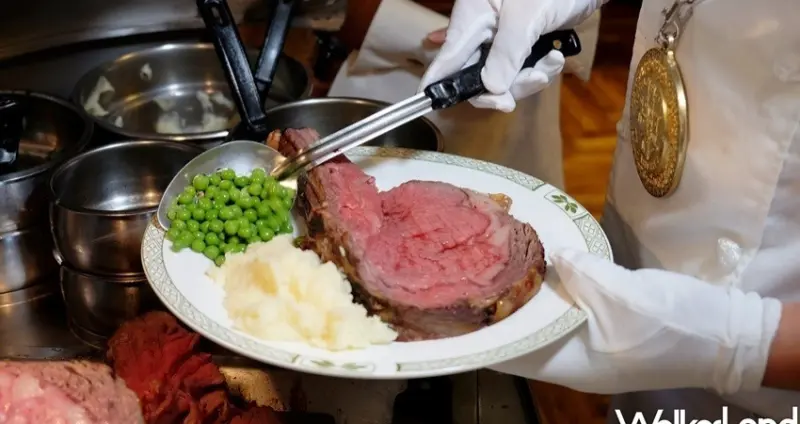 牛排控敲碗成功！勞瑞斯牛肋排餐廳「牛肋排吃到飽」快閃回歸，台北牛排控必吃「勞瑞斯牛肋排」讓你一次吃個夠。