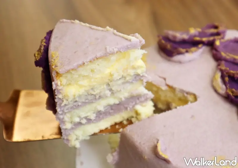 點點甜甜X鮮乳坊 芋頭金沙戚風蛋糕 / WalkerLand窩客島提供 未經許可，不得轉載