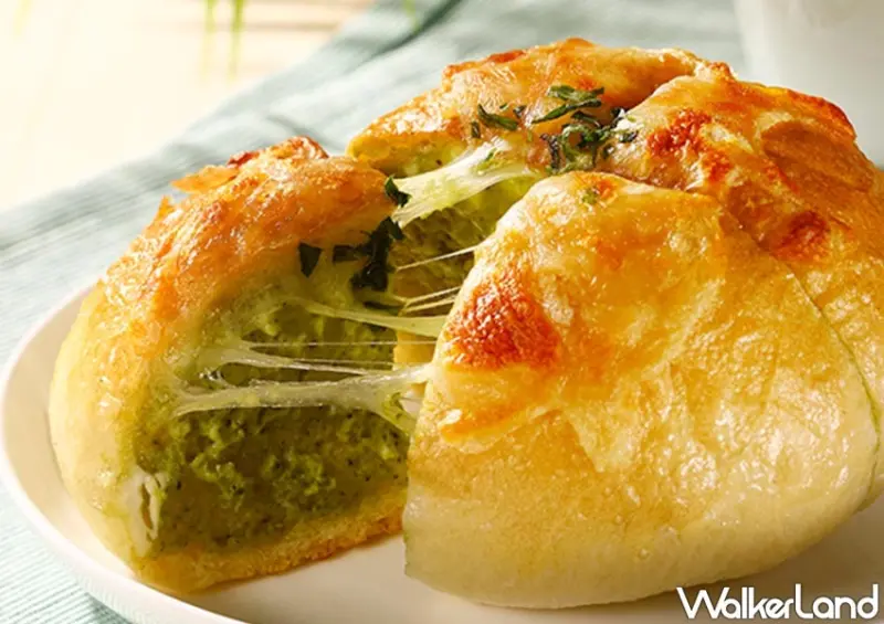 星巴克第二杯半價、星巴克大蒜乳酪麵包 / WalkerLand窩客島整理提供 未經許可不可轉載