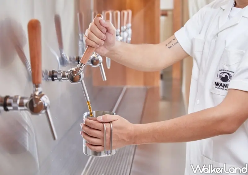 萬波「The Ship by Wanpo」抹茶那堤、肉鬆麵包 / WalkerLand窩客島整理提供 未經許可不可轉載