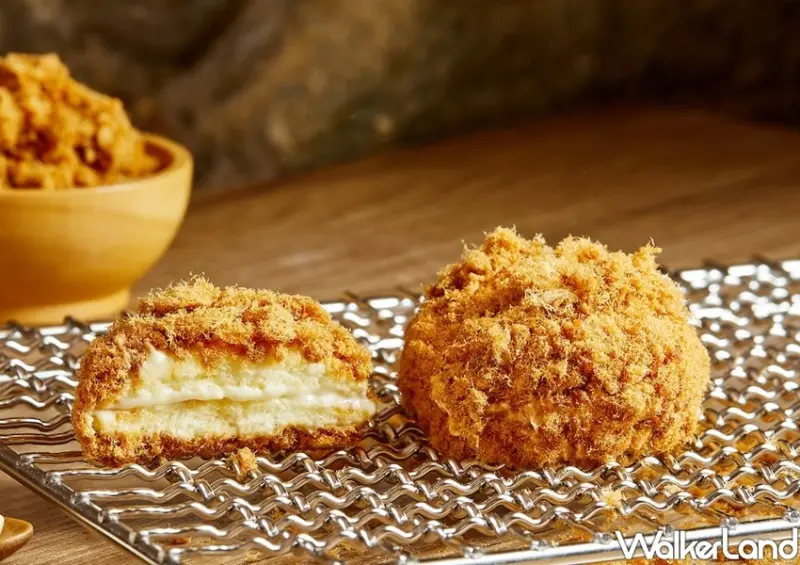 萬波「The Ship by Wanpo」抹茶那堤、肉鬆麵包 / WalkerLand窩客島整理提供 未經許可不可轉載