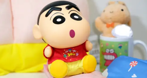 蠟筆小新鐵粉失守！超過270款、4大打卡點「蠟筆小新快閃店」免費入場，全新「蠟筆小新存錢筒、屁屁抱枕」超欠買。