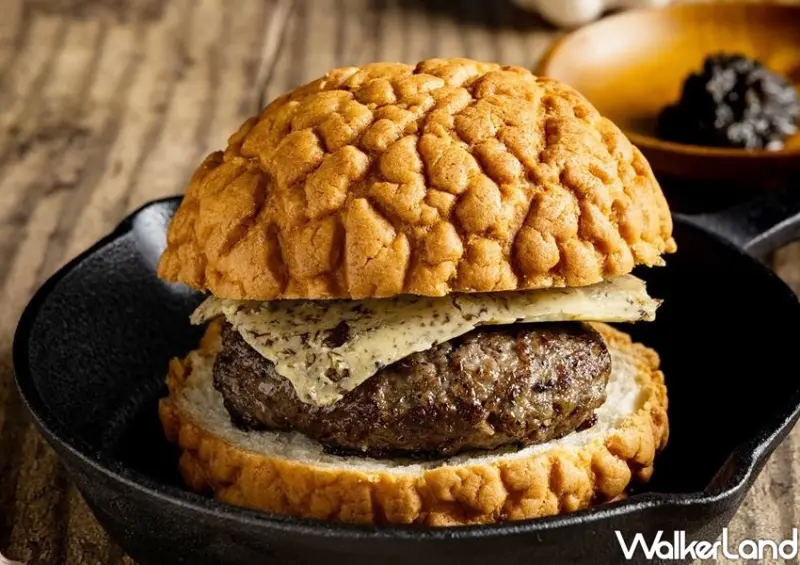 星宇限定版「松露和牛漢堡肉菠蘿包」 / WalkerLand窩客島整理提供 未經許可不可轉載